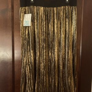 LuLaRoe gold/black skirt